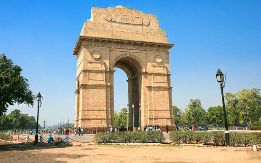 Der Triumphbogen India Gate in der indischen Hauptstadt Neu Delhi © Aleksandar Todorovic / shutterstock.com