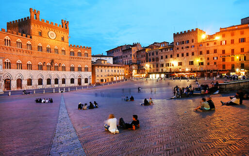 Muschelplatz von Siena © Rechitan Sorin / shutterstock.com