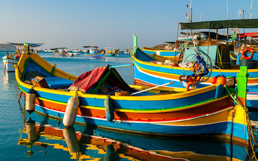 Traditionelles Fischerboot im Hafen Maltas © Mivr