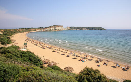Der Sandstrand von Gerakas © smoxx / Shutterstock.com