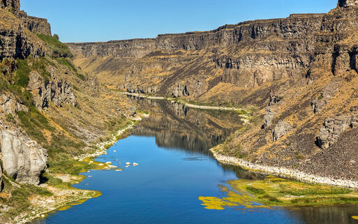 Snake River © Jeffrey T. Kreulen / shutterstock.com