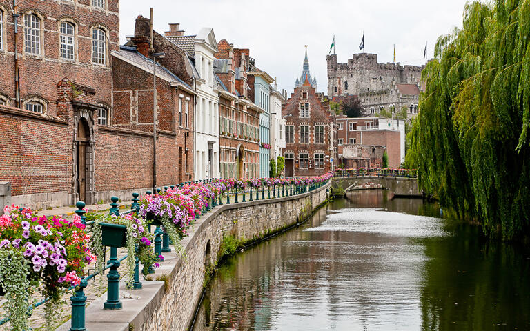 Historisches Zentrum von Gent © PiXXart / Shutterstock.com