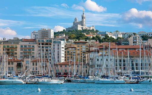 Der alte Hafen von Marseille © Gurgen Bakhshetsyan / Shutterstock.com