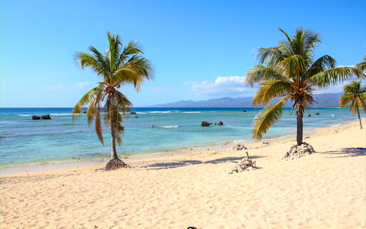 Idyllischer Strand auf der Halbinsel Ancon im süden von Kuba © Tupungato / Shutterstock.com