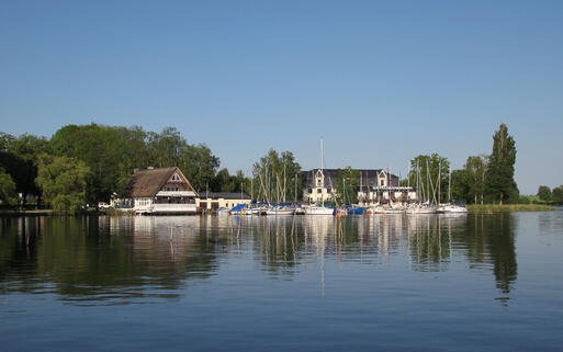 Mecklenburg © guentermanaus / shutterstock.com
