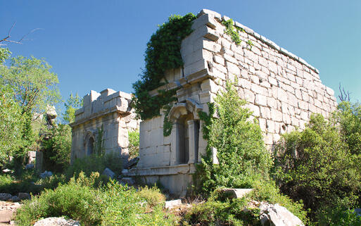 Archäeologische Ruinen © Waj / shutterstock.com